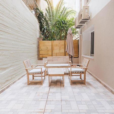 Beautiful Underground Nest With Prv Terrace Apartment Athena Bagian luar foto